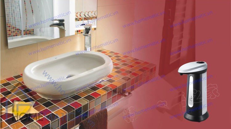 Bình đựng xà phòng cảm ứng tự bơm màu đen SG-B