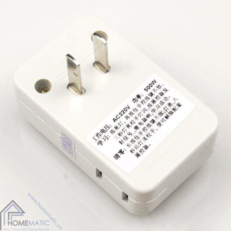 Ổ cắm điều khiển từ xa học lệnh HM-01K3 có chân xoay phù hợp nhiều ổ điện