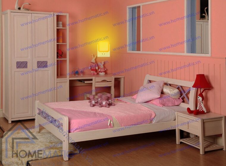 den ngu dieu khien tu xa