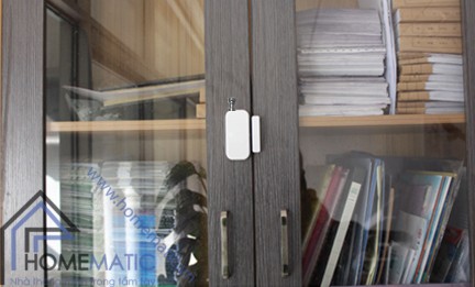 trung tâm báo động chống trộm bằng sim điện thoại KERUI-G18