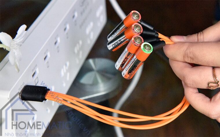 Pin sạc AAA micro usb SORBO SB2131-4