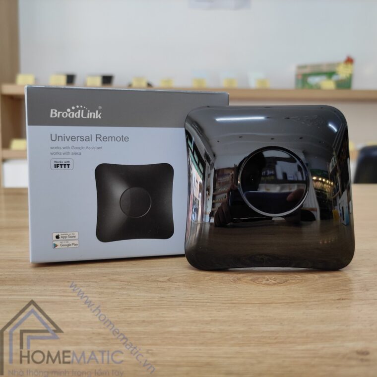 Broadlink-RM4-Pro-anhthucte