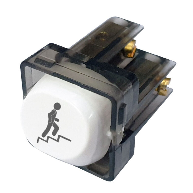 tròn-cầu-thang-lên