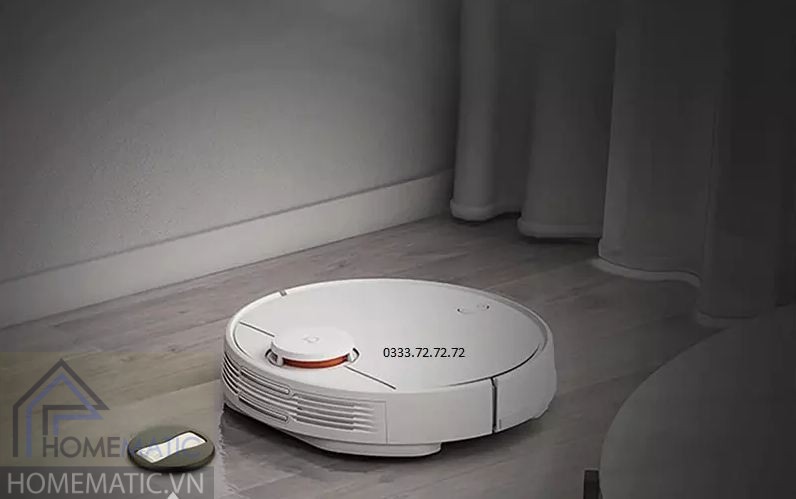 Chan cua nam cham am san