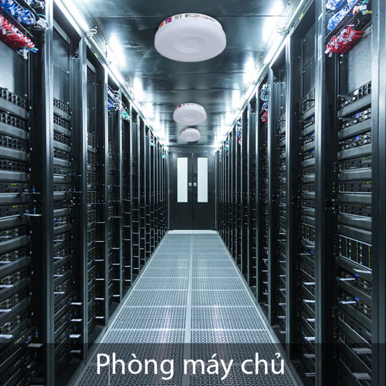 Đèn ốp Trần Cảm Biến Tích điện Ecl