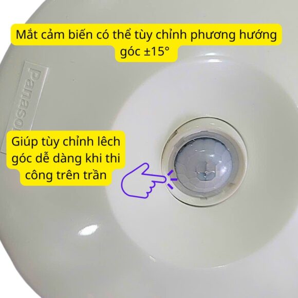 Công Tắc Cảm ứng Panasonic Gắn Nổi Trần WTKF23113-VN có thể chỉnh phương hướng góc quét