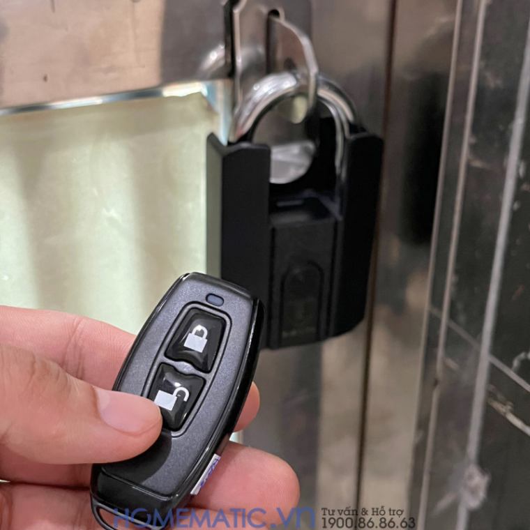 Ổ Khóa Vân Tay Exsmith P303 điều khiển bằng remote